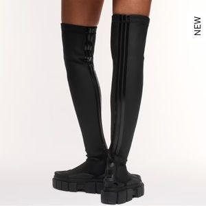 Ivy Park Noir Over the Knee Boots - size 9